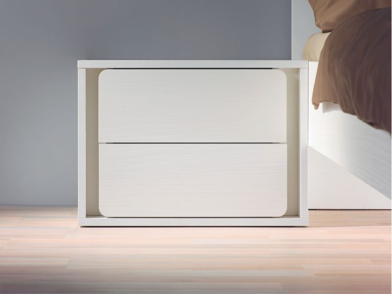 Medeja Nightstand