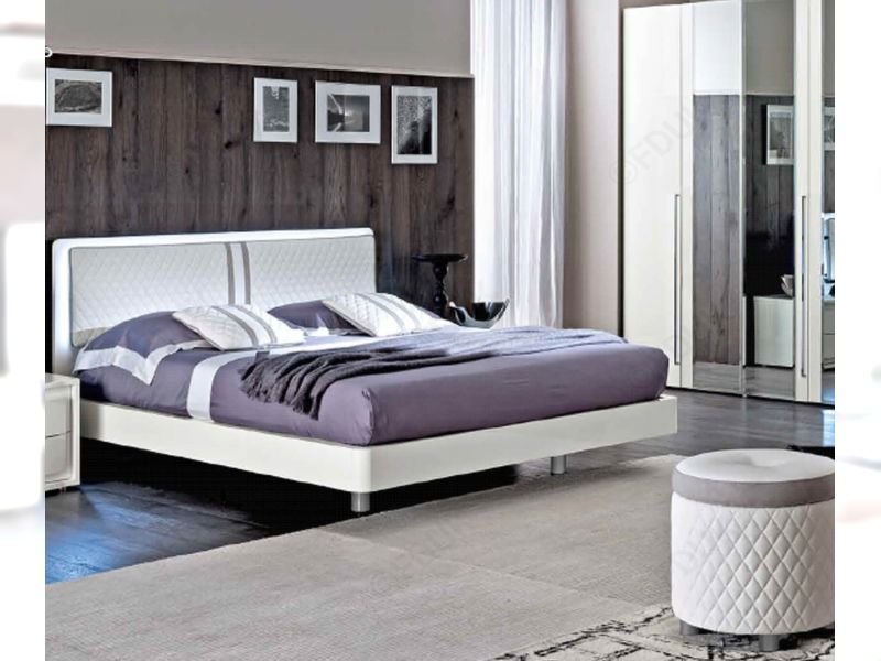 Dama Bianca Bed