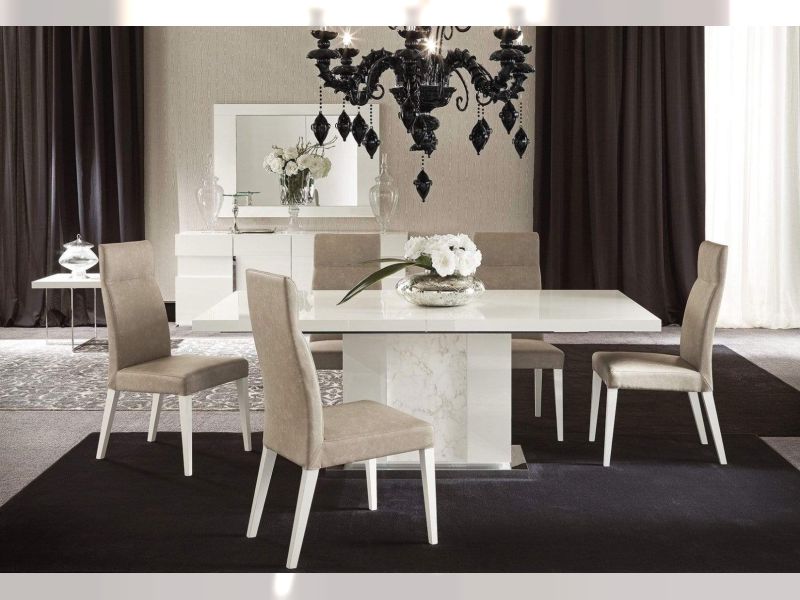 Canova Table