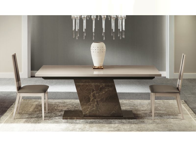 Teodora Table