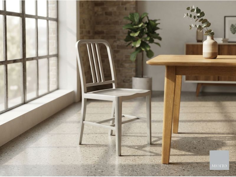 Apere Chair