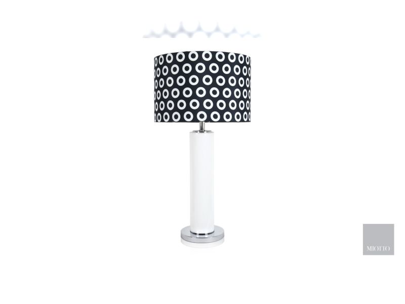 Vigoria Lamp