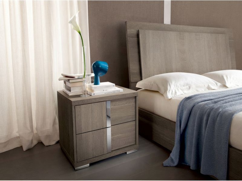 Tivoli Nightstand