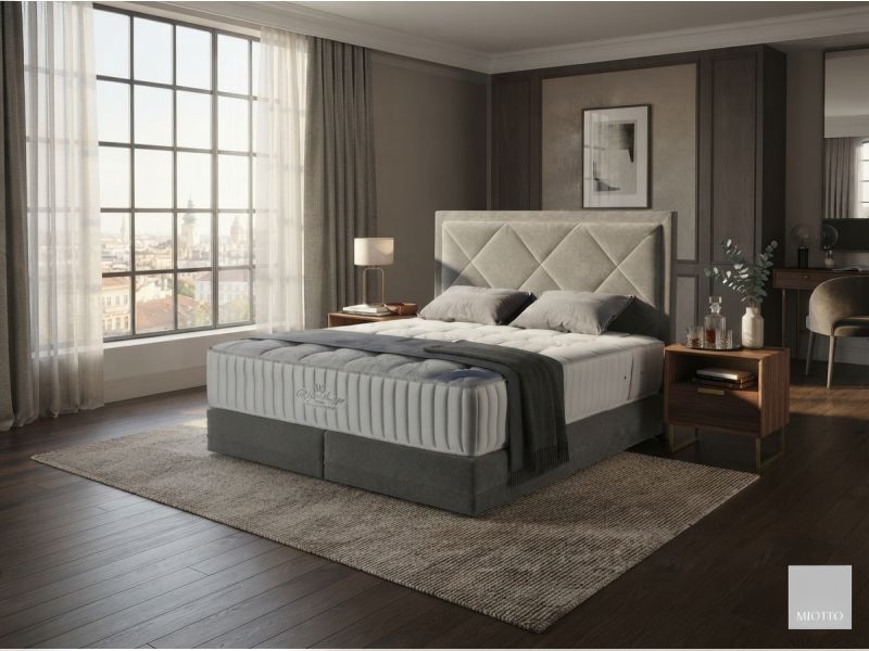 Diamond Royal Sleeper
