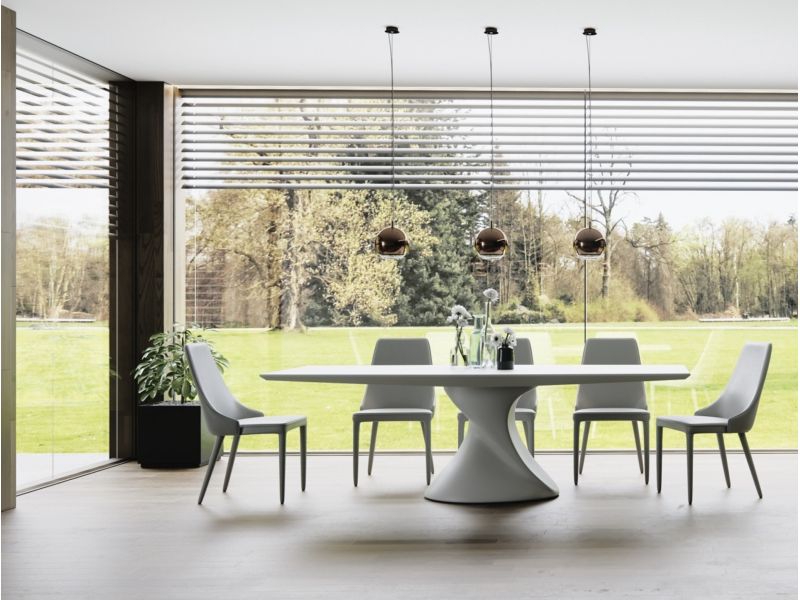 Bibiana Table