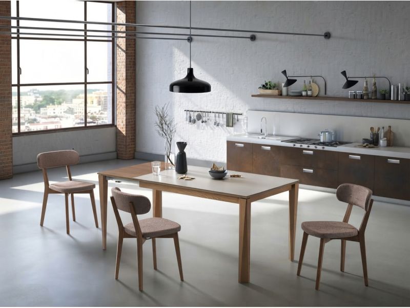 Vigo Table (x)