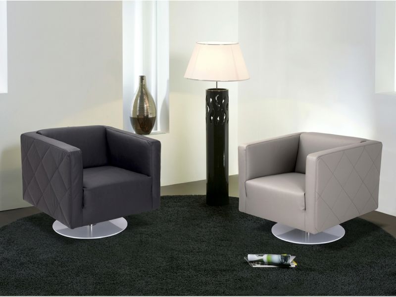 Suite Armchair