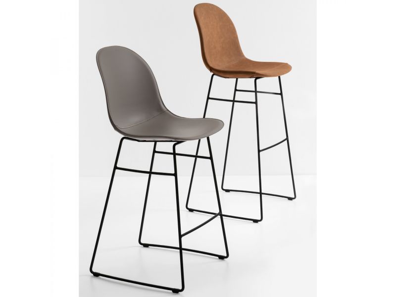 Academy Metal Bar Chair