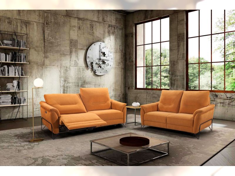 Universal 3+2 Sofa Set