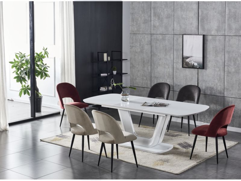 Mila Chair