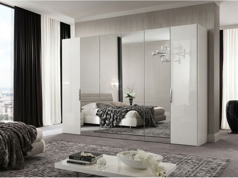 Canova Wardrobe