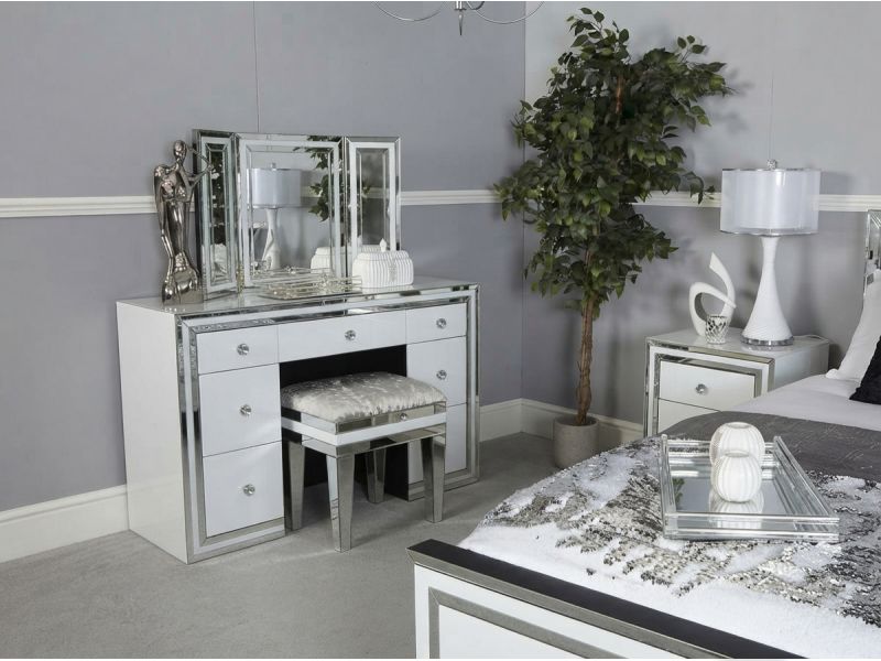 Grantville Glam Vanity Table