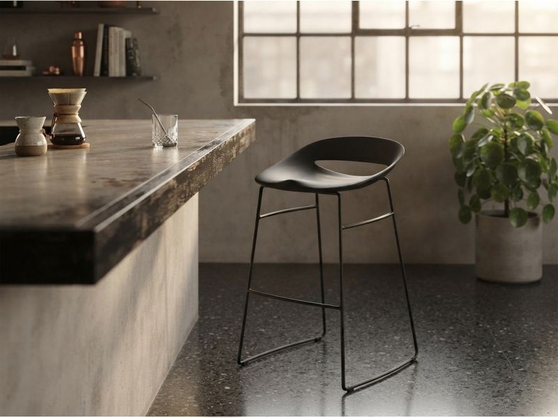 Cosmopolitan Bar Chair