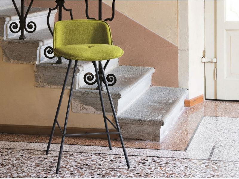 Molly Bar Chair (x)