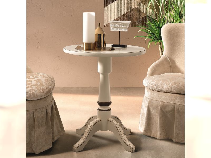 Nostalgia Side Coffee Table