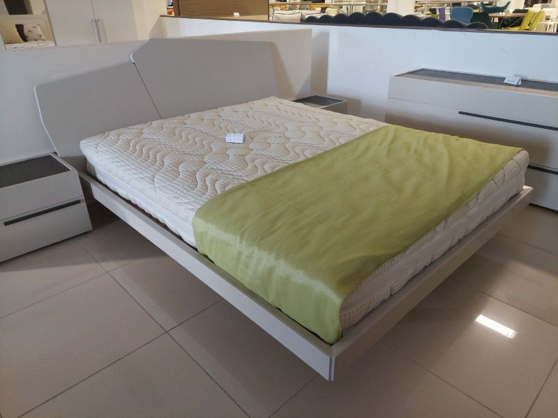 Twin Bed