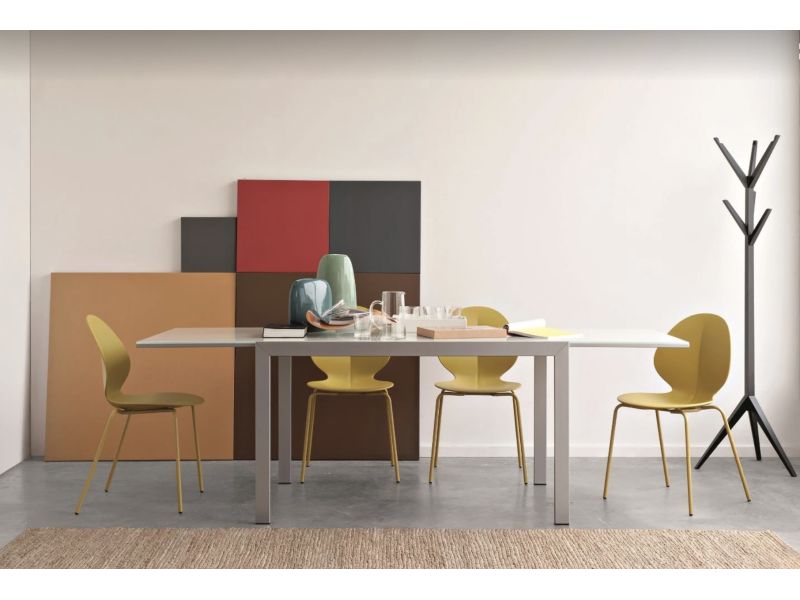 Basil Metal Chair
