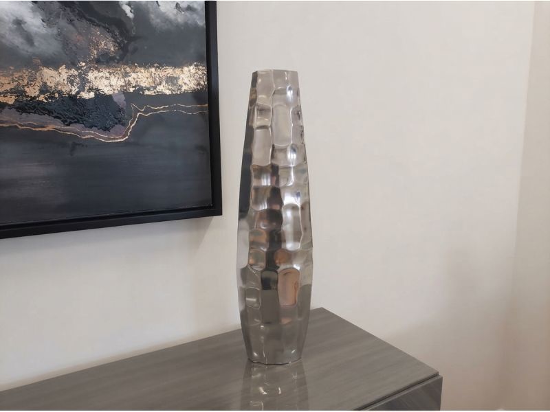 Namid Vase (x)