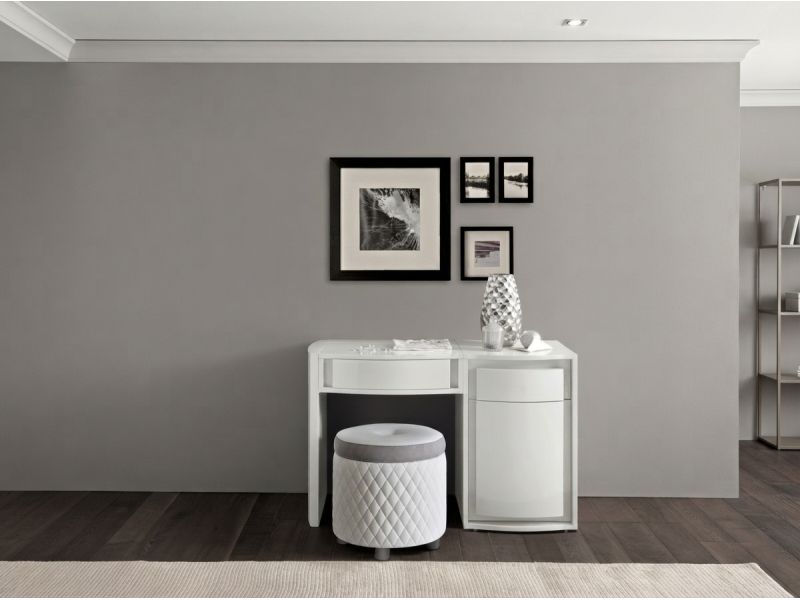 Dama Bianca Vanity Table