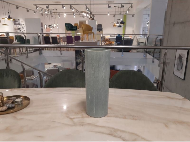 Millie Vase (x)