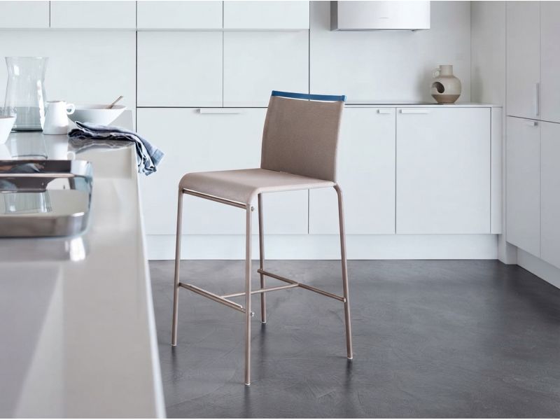 Web Bar chair
