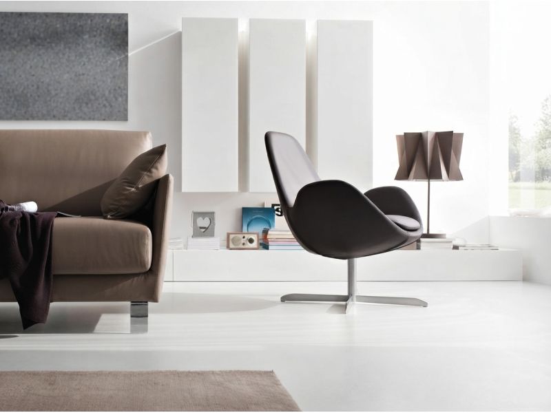 Electa Armchair