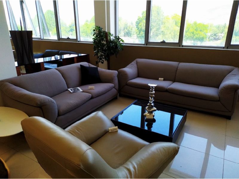 B890 3+2 Sofa Set