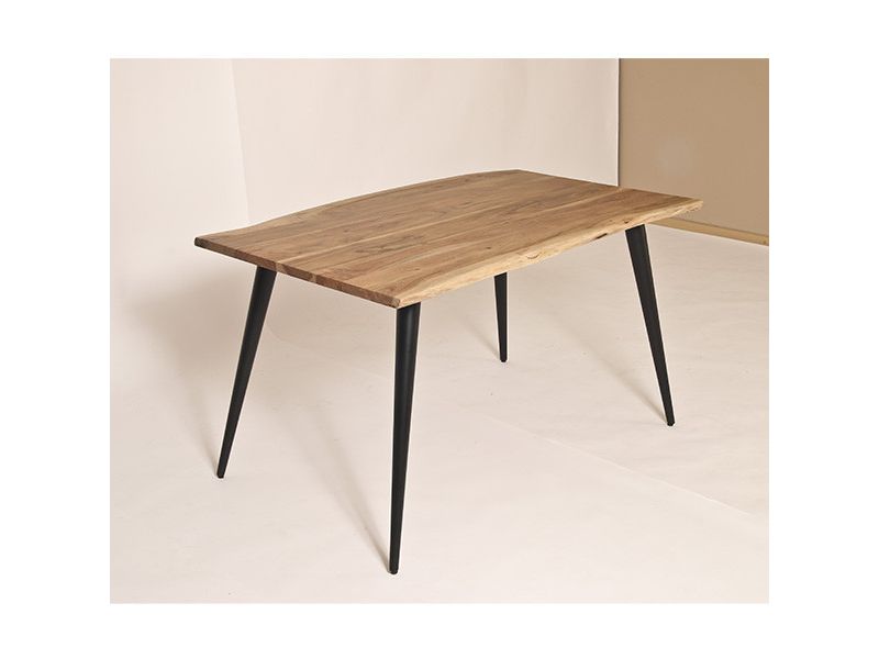 Janik Table