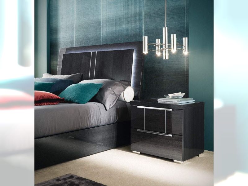 Versilia Nightstand