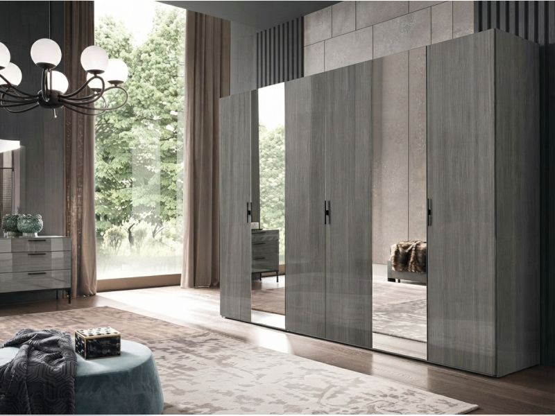 Novecento Wardrobe