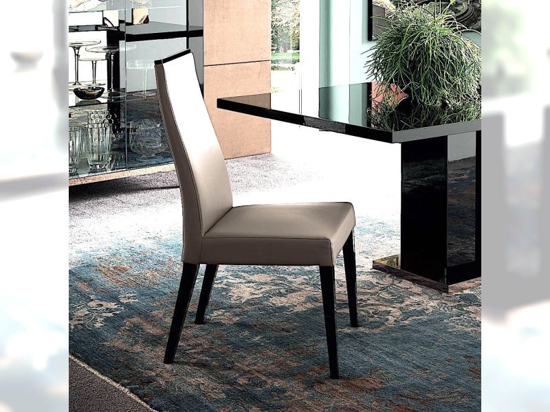 Mont Noir Chair
