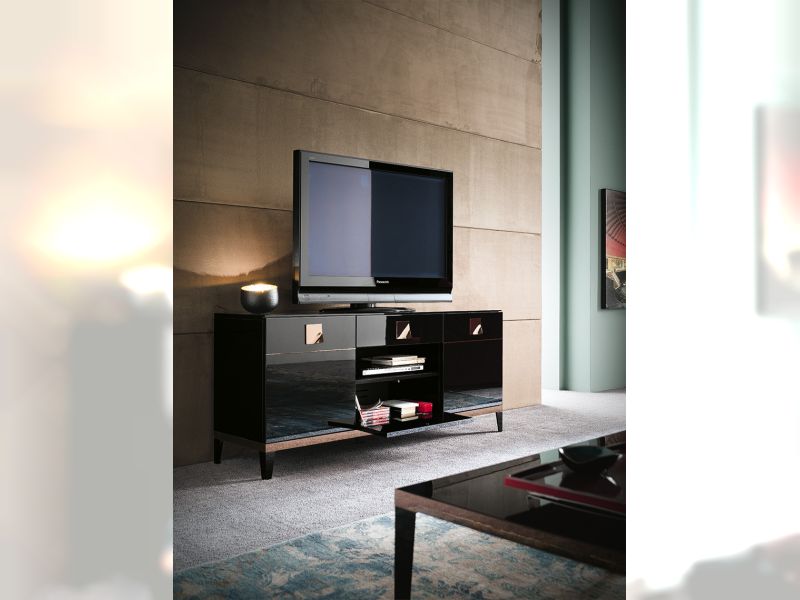 Mont Noir TV Element