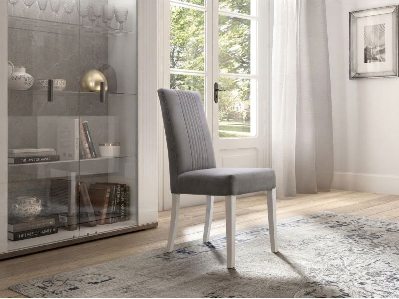 Mara Chair
