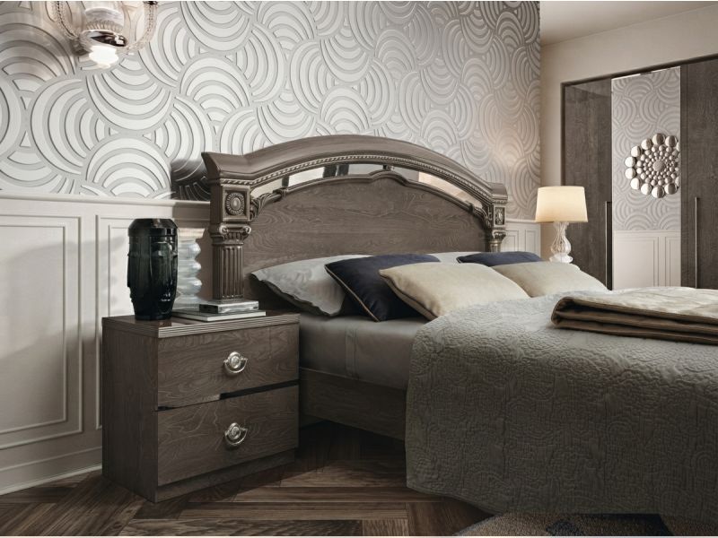 Nabucco Nightstand