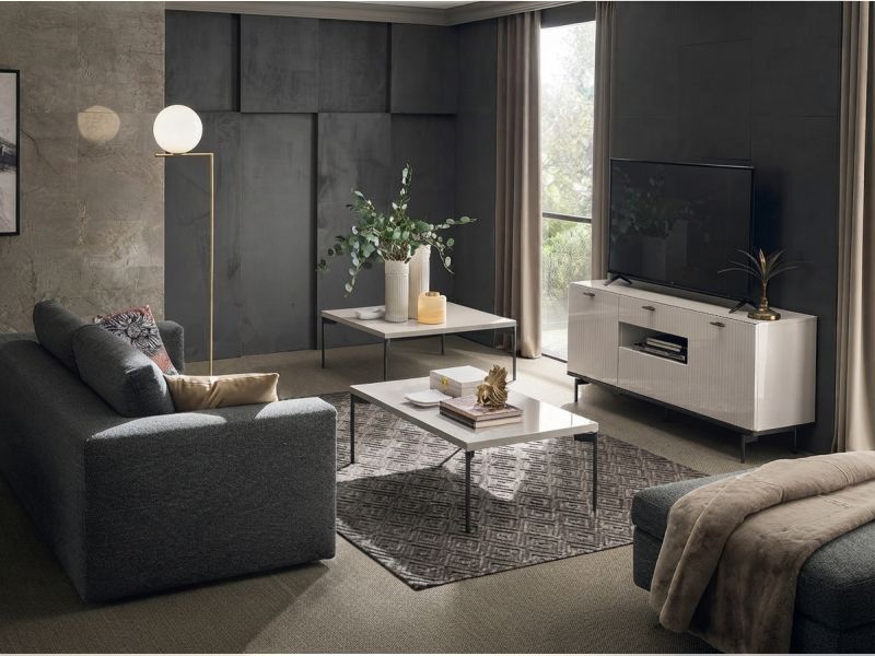 Claire TV Element