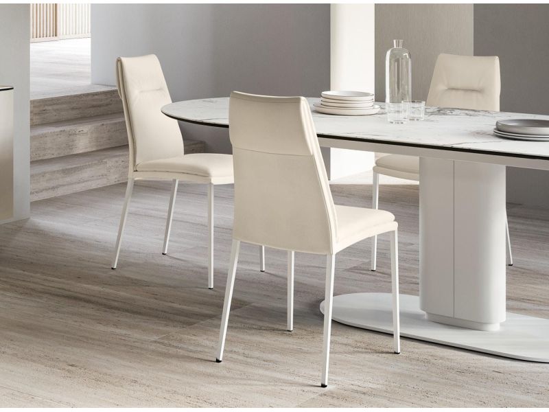 Carmen Chair
