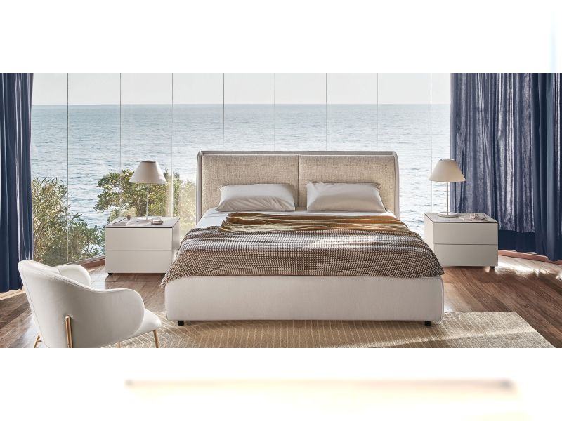 Universal Nightstand