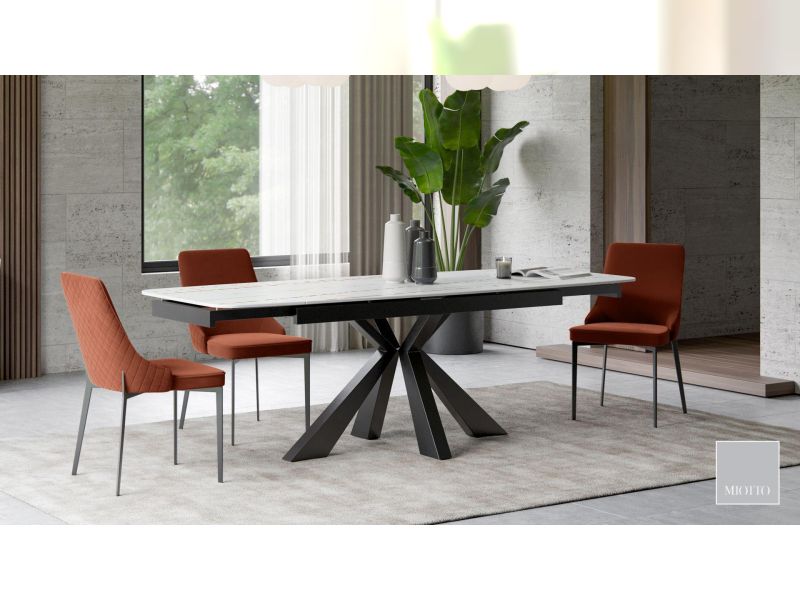 Guidonia Chair