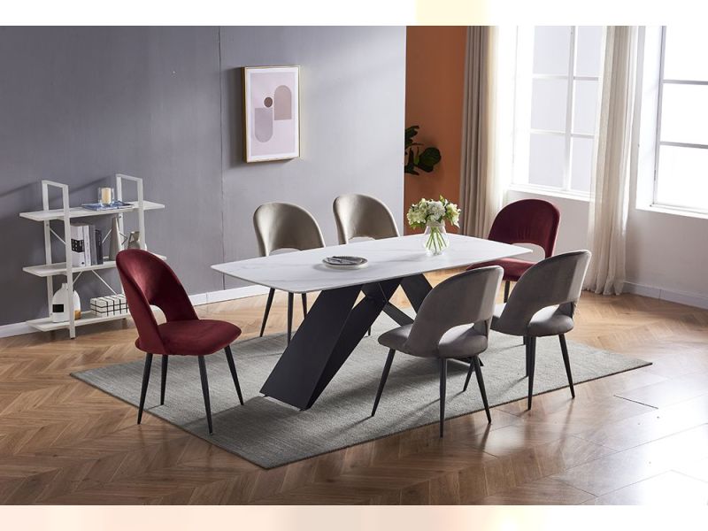 Amaya Table