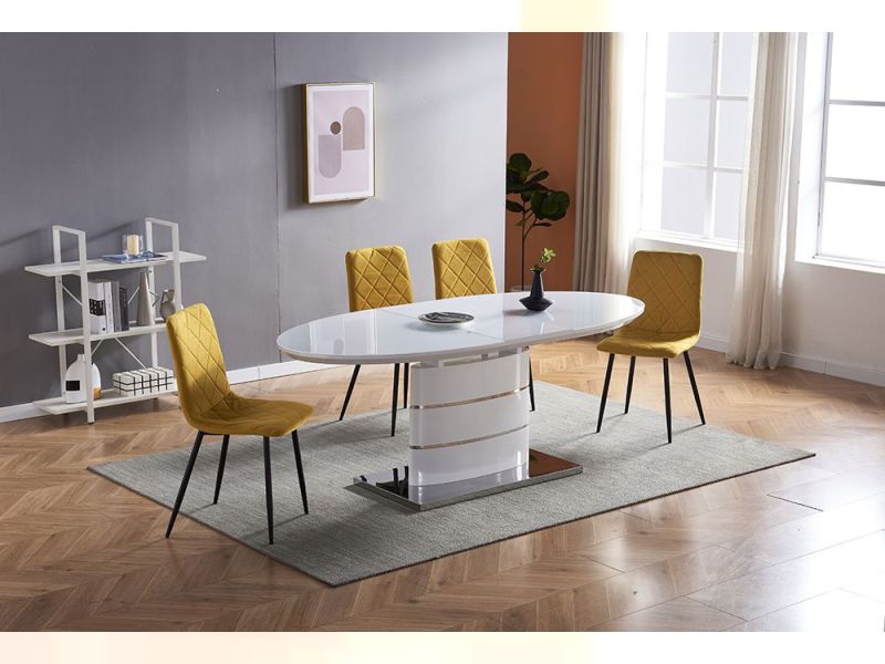 Hazel Table