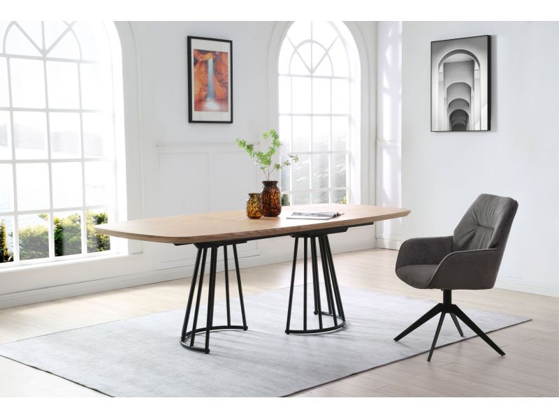 Tumarin Chair
