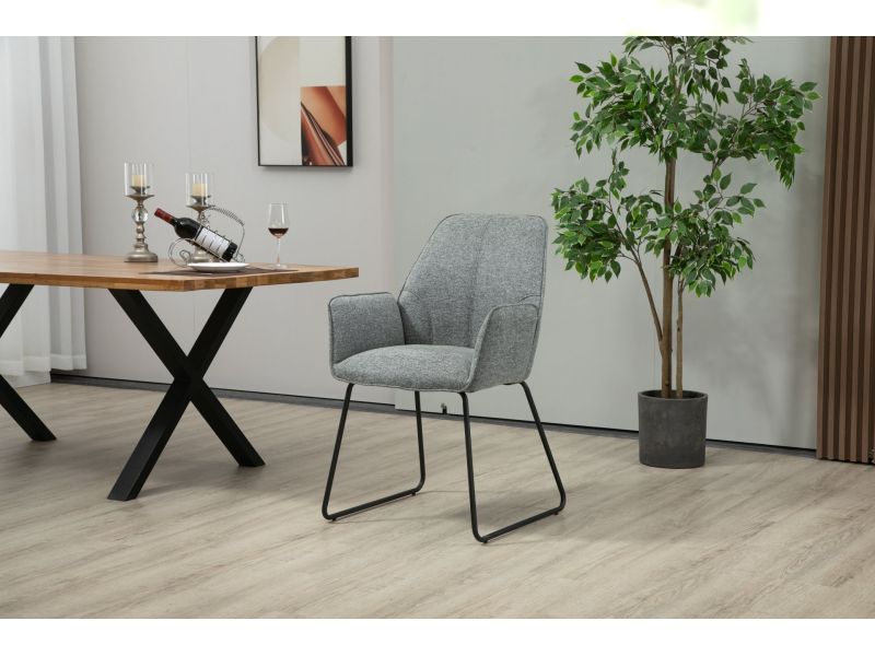 Denaro Chair