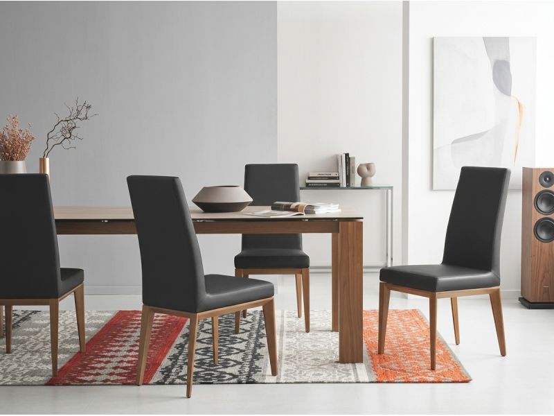 Bess Chair