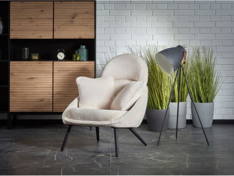 H-Merry Armchair