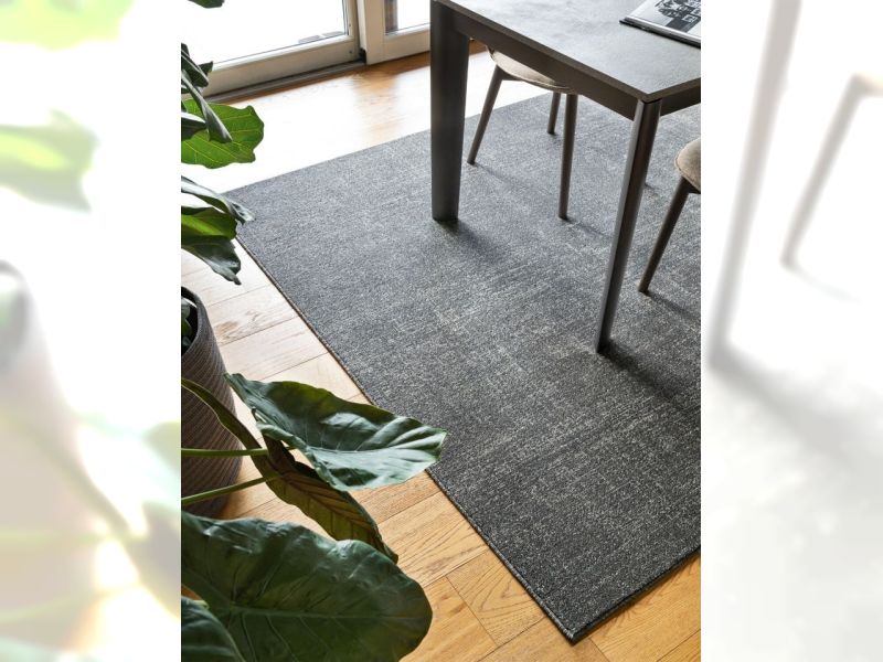 Vully Rug