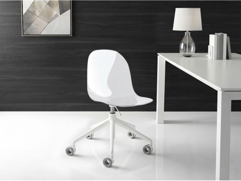 Academy Work Chair
