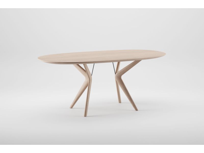 Lakri Oval Table