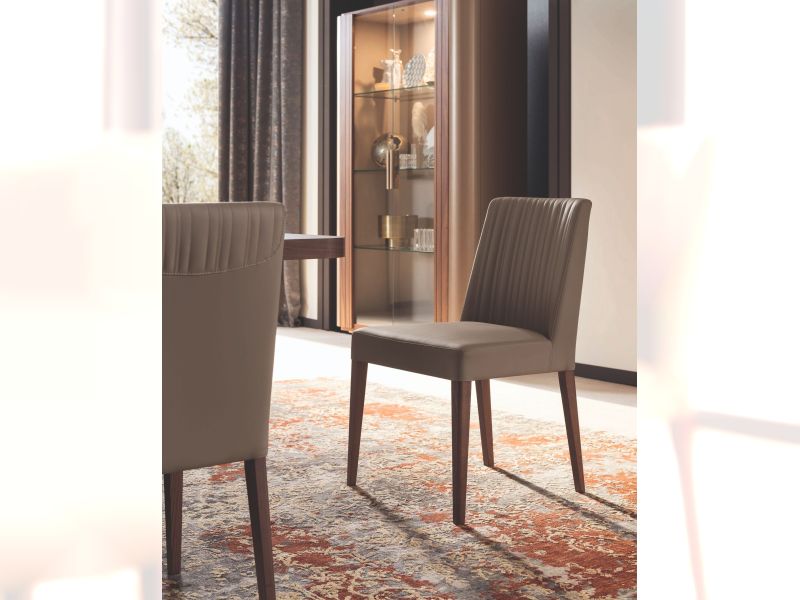 Hera Chair
