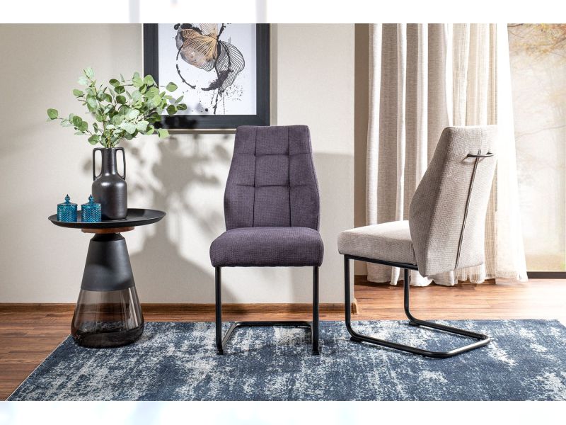 S-April Vardo Chair