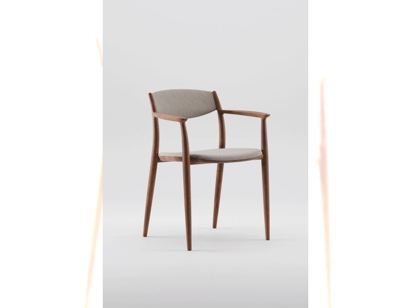 Nila Chair